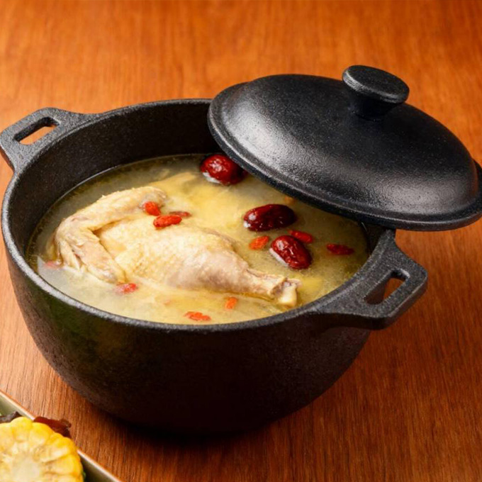 Cast Iron Mini 10cm Dutch Oven Cast Iron Cocotte