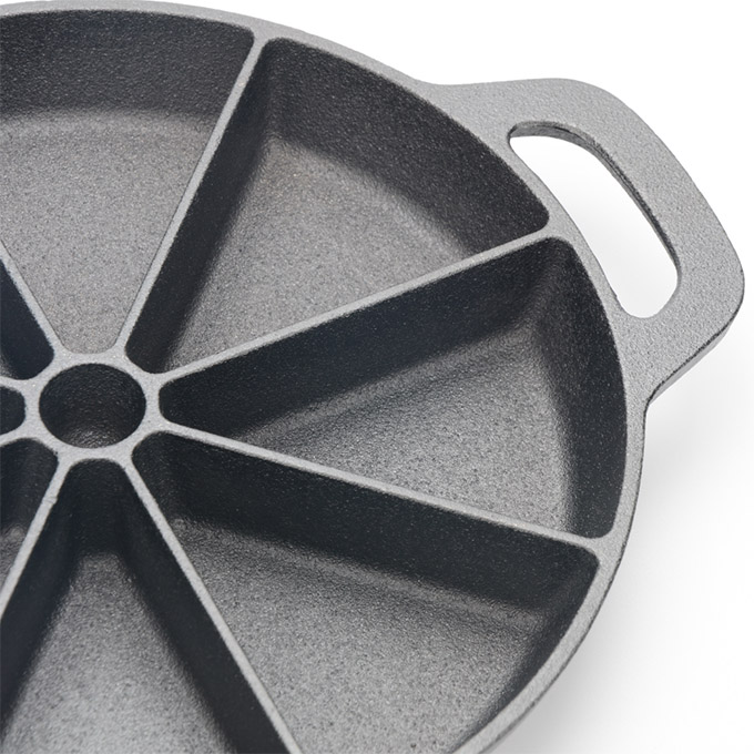 Pre-seasoned Cast Iron Wedge Pan