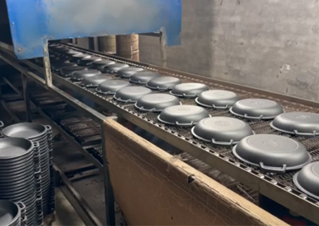 Cast Iron Skillet Production Line