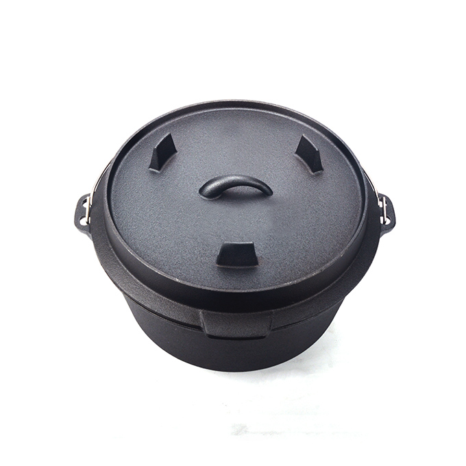 Camping Dutch Oven with Bail Handle