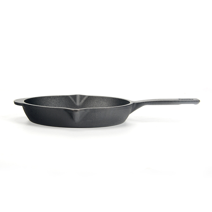 Mini Cast Iron Frying Pan with Dual Pour Spouts