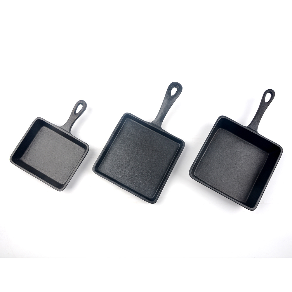 3-Piece Mini Cast Iron Skillet Set